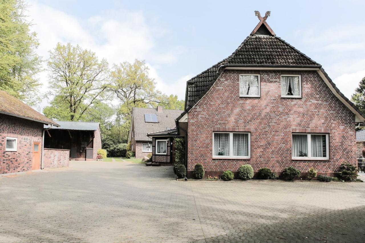 Ferienwohnungen Eichenhof Шнефердинген Экстерьер фото
